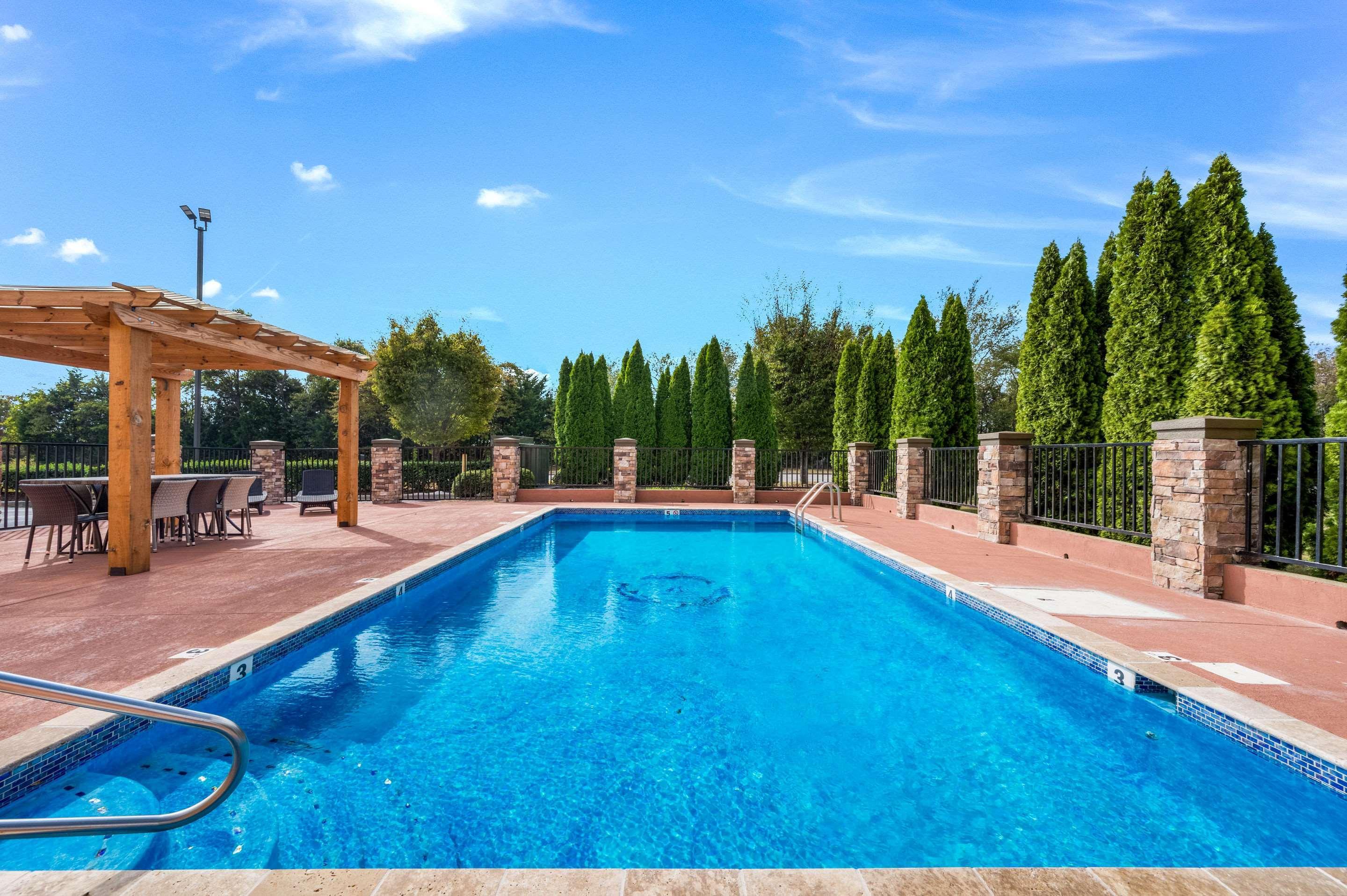 Clarion Pointe Madison-Huntsville Екстериор снимка