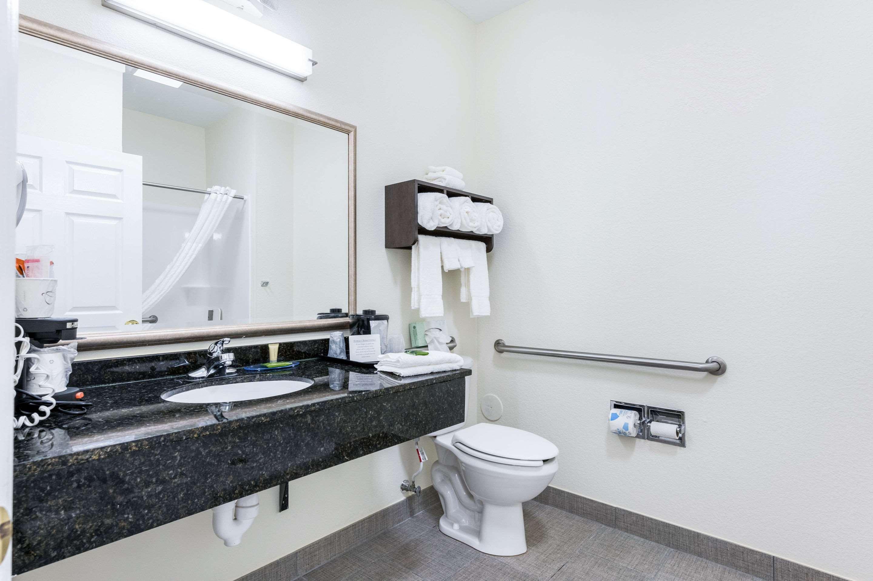 Clarion Pointe Madison-Huntsville Екстериор снимка
