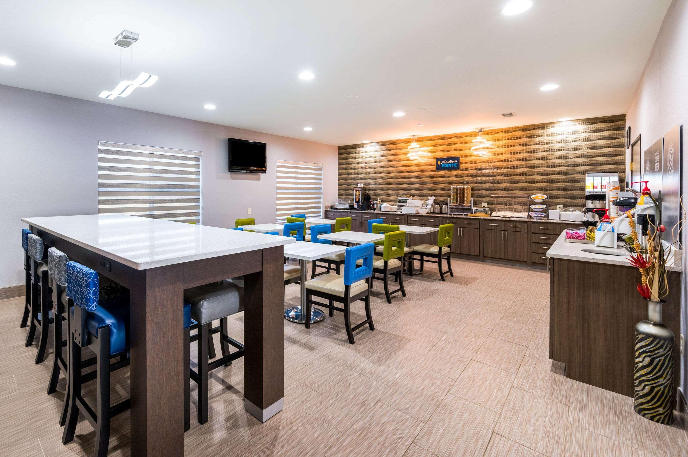 Clarion Pointe Madison-Huntsville Екстериор снимка