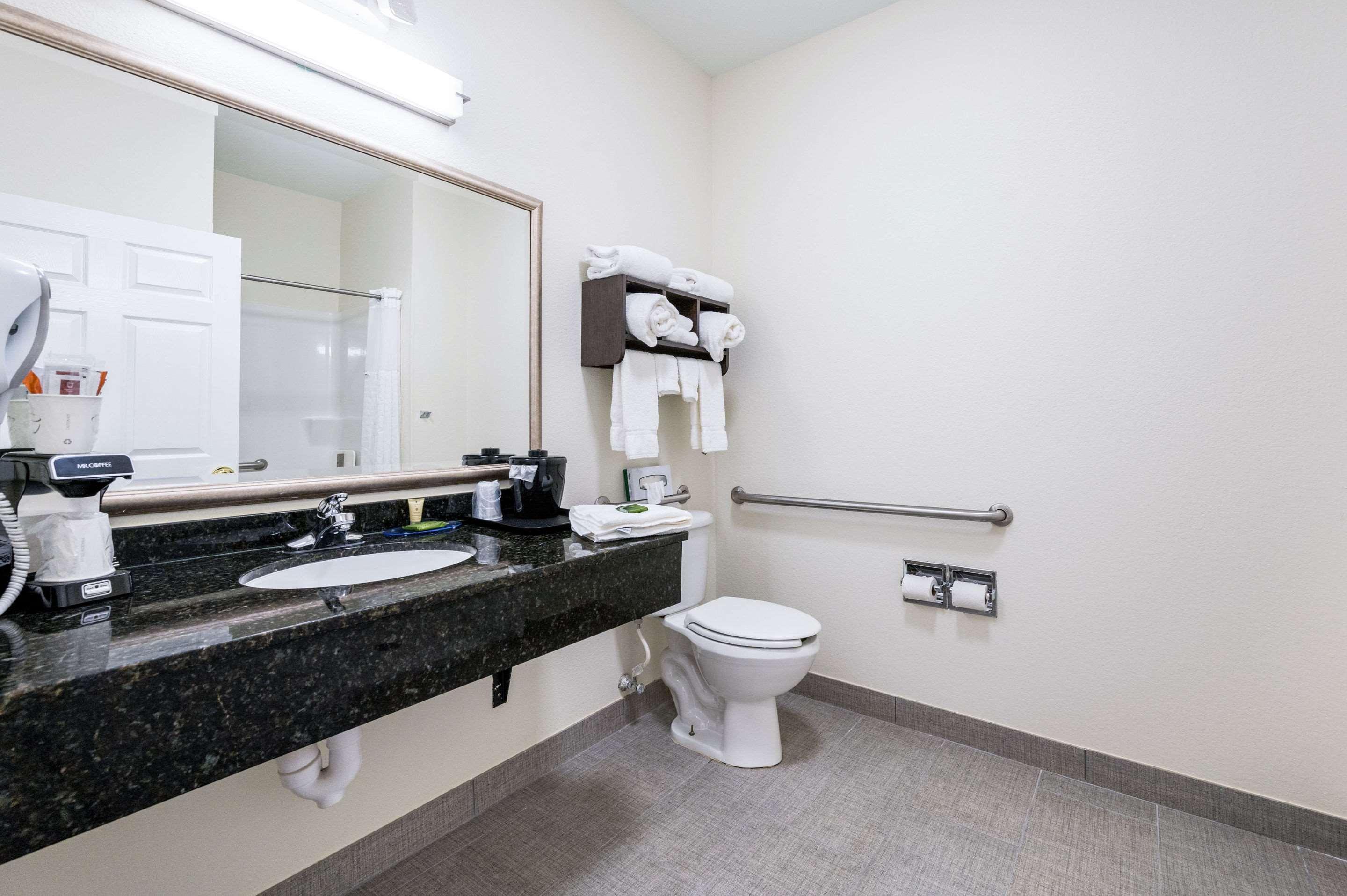Clarion Pointe Madison-Huntsville Екстериор снимка