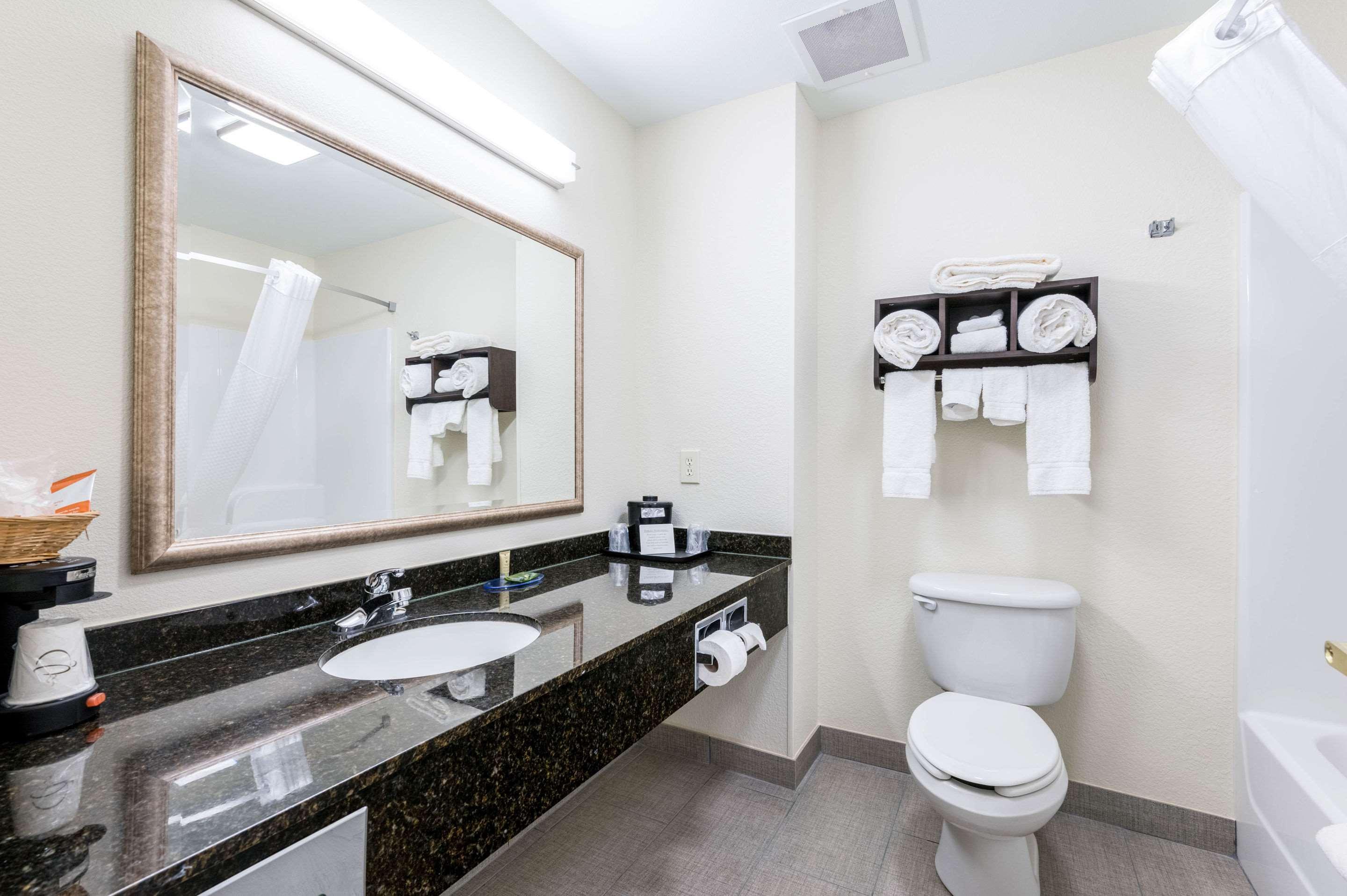 Clarion Pointe Madison-Huntsville Екстериор снимка