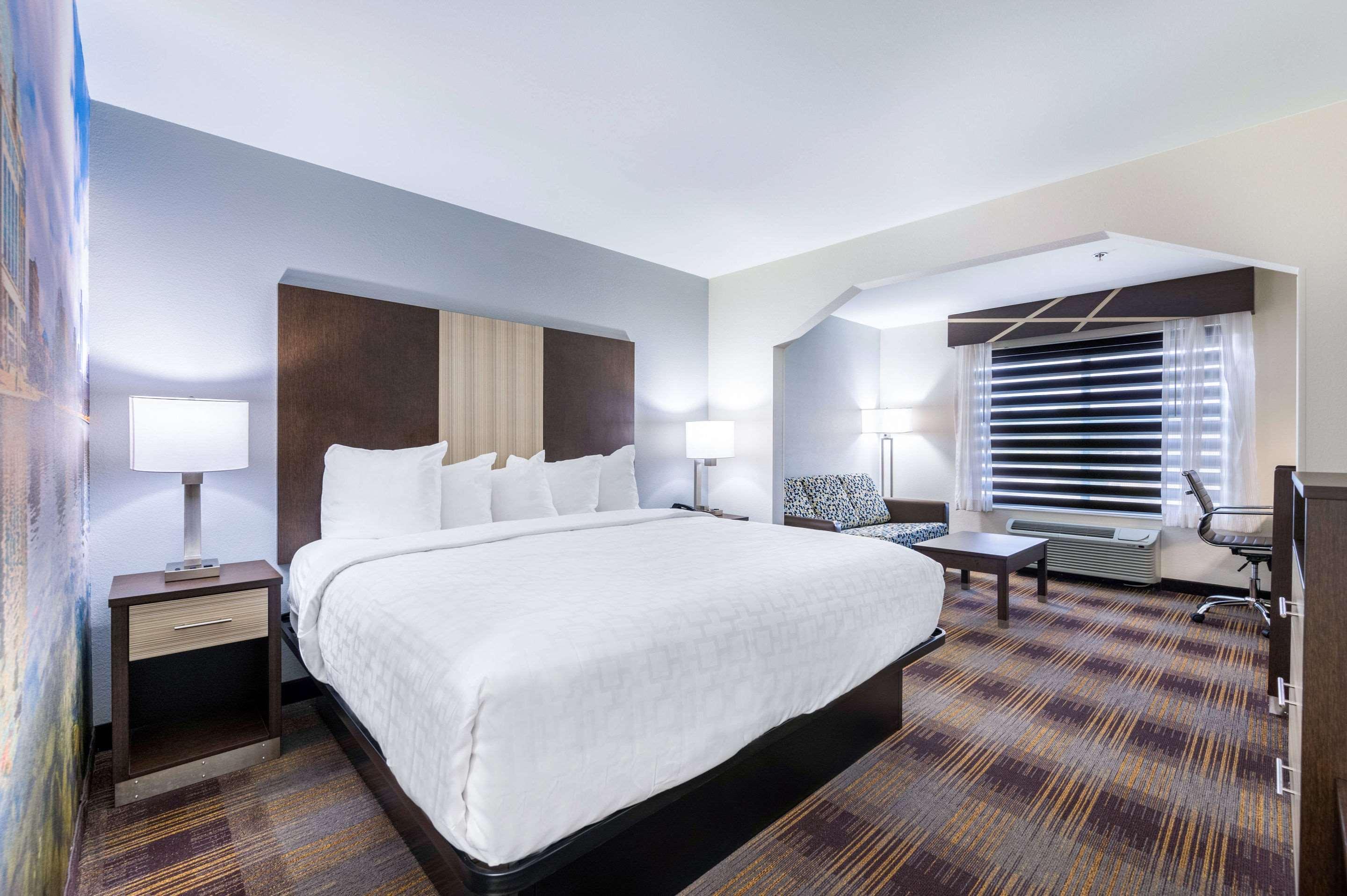 Clarion Pointe Madison-Huntsville Екстериор снимка