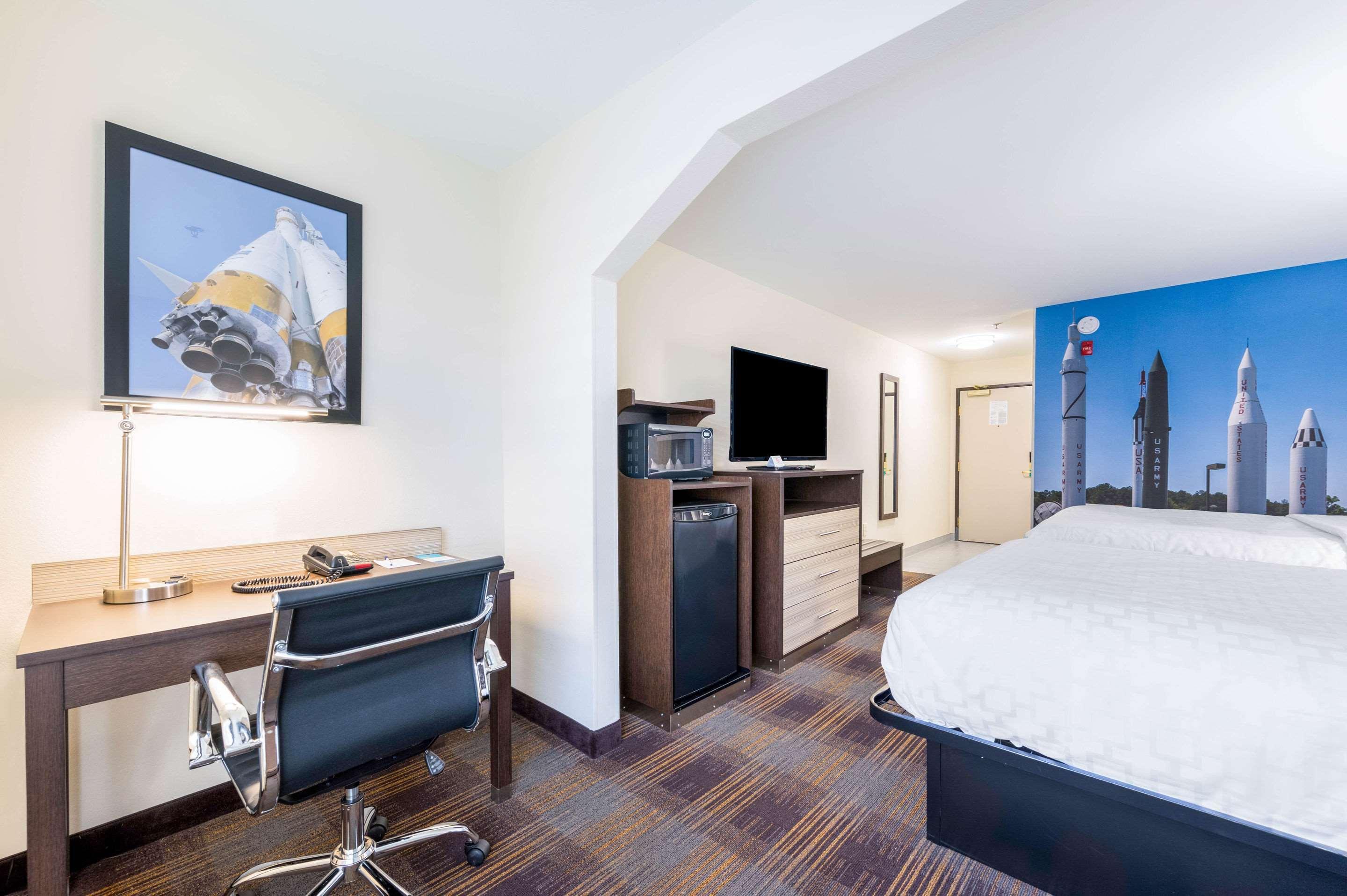 Clarion Pointe Madison-Huntsville Екстериор снимка