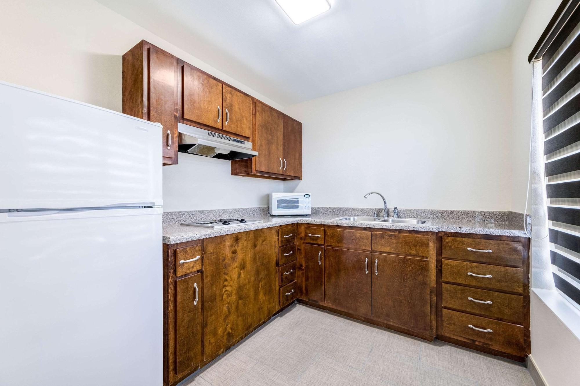 Clarion Pointe Madison-Huntsville Екстериор снимка