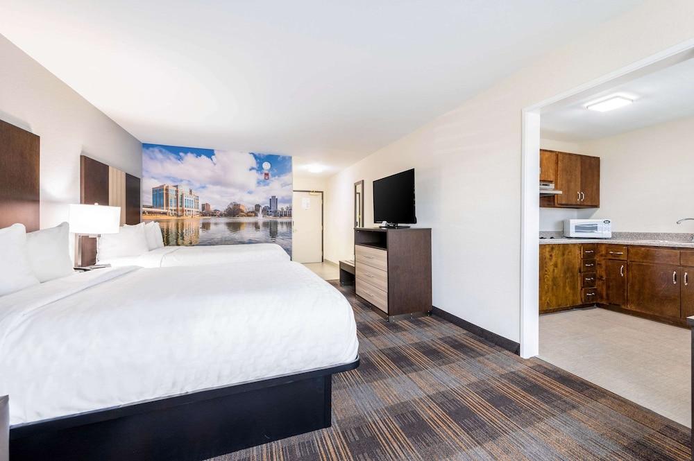 Clarion Pointe Madison-Huntsville Екстериор снимка