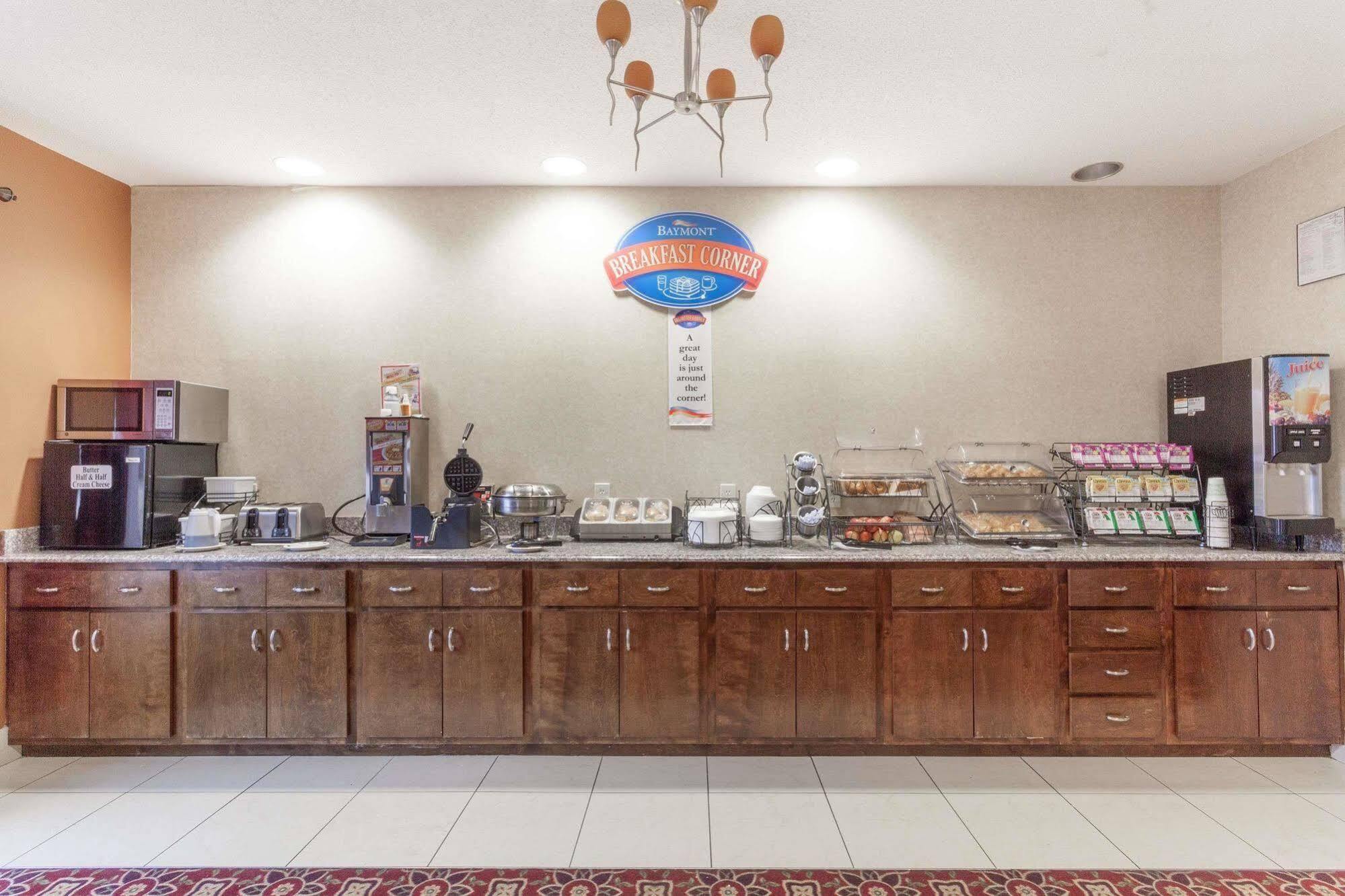 Clarion Pointe Madison-Huntsville Екстериор снимка