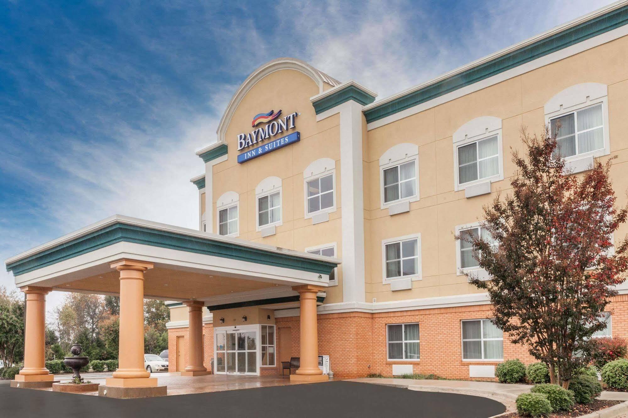 Clarion Pointe Madison-Huntsville Екстериор снимка